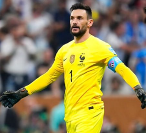 Lloris regrets that Rooster has a chance to overtake
